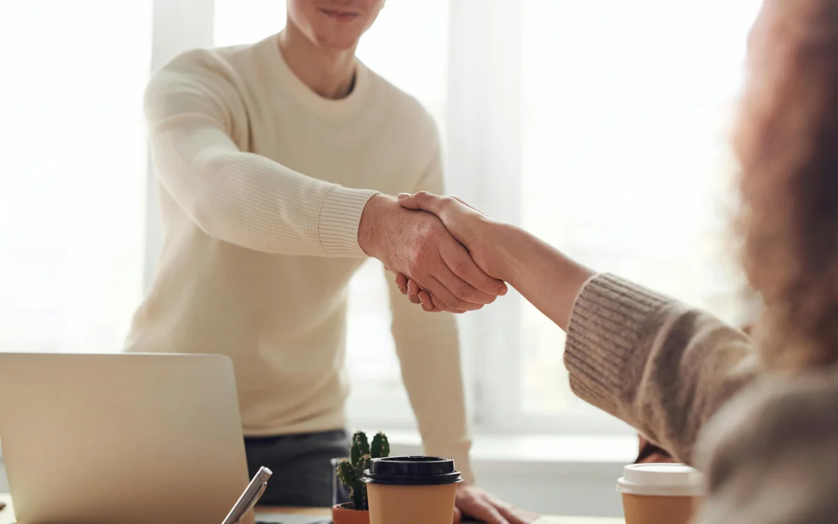 Get paid leave guidance tailored to each country's rules and your goals.