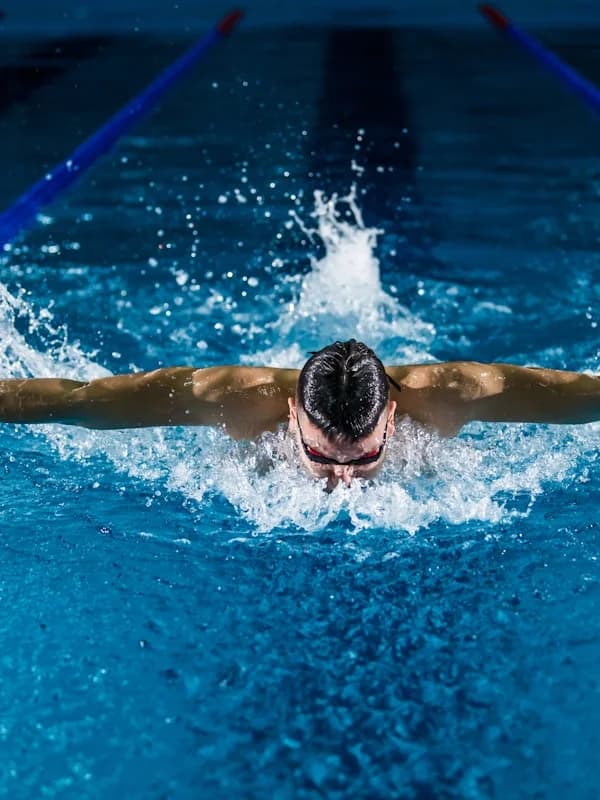 Swimmer wearing performance goggles