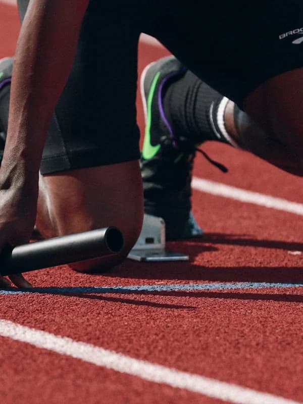 Clear lens glasses for low-light running